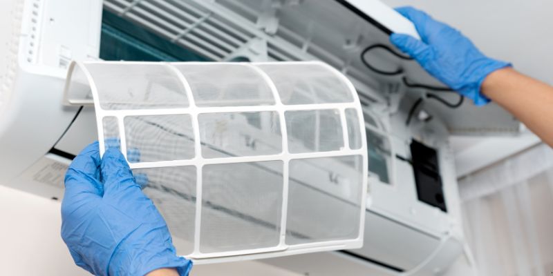 Como Limpar Filtro de Ar Condicionado em Fortaleza: 6 Passos Práticos